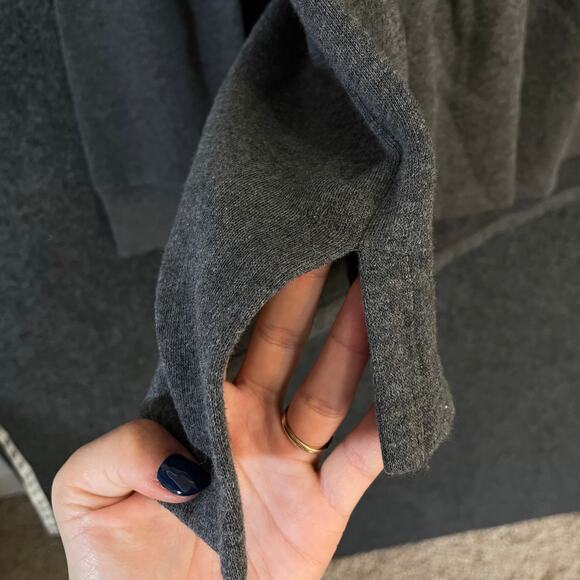 14th & Union Gray Peplum Sweatshirt Women’s M Casual Chic Cottagecore Preppy - Picture 4 of 8